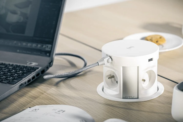Przedłużacz biur wpuszcz COMFORT PLUS 120mm4x gn french2xUSB.2xRJ45ład induk 5Wprzew 15mczarny