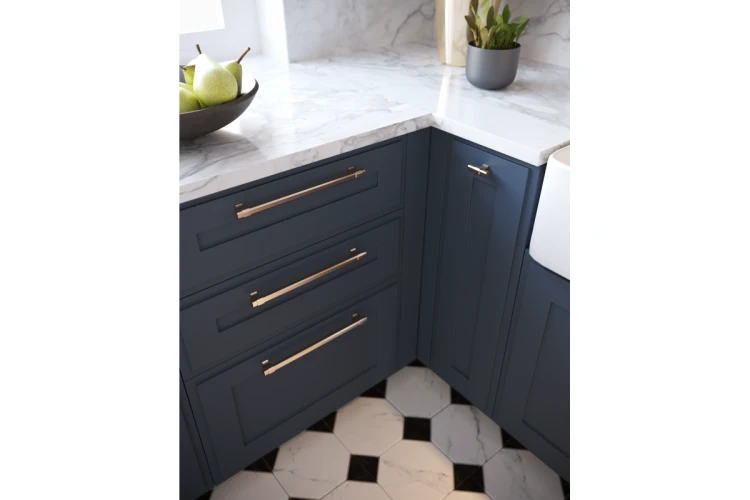 UZ-IMPERIAL-320-18_1_2