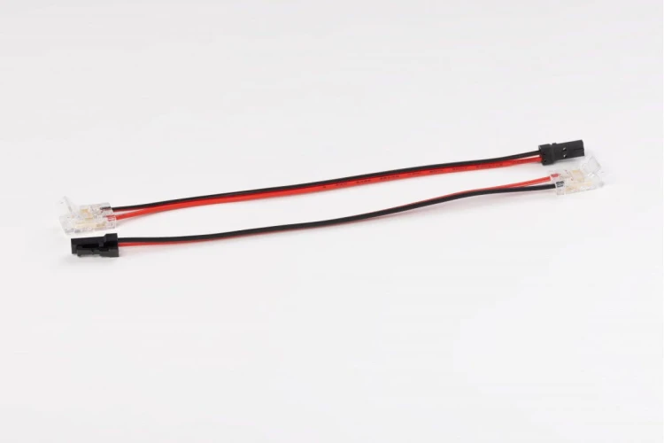Złączki przeźroczyste do taśm COB 8mm z przewodem 15cm i mini amp męski