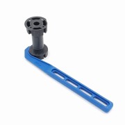 Klucz do regulacji nóżek szafek w kolorze niebiesko-czarnym