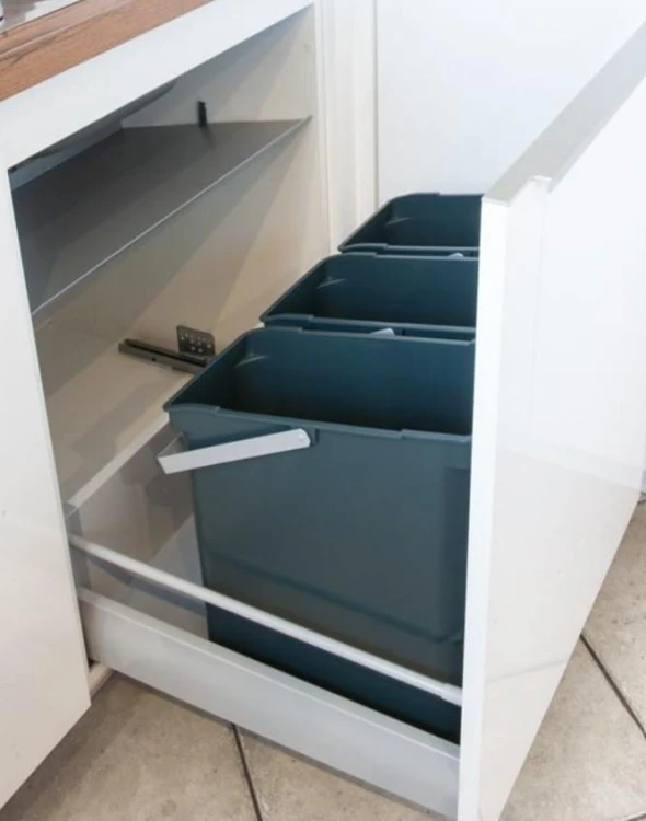 Zestaw pojemnikow do szuflad